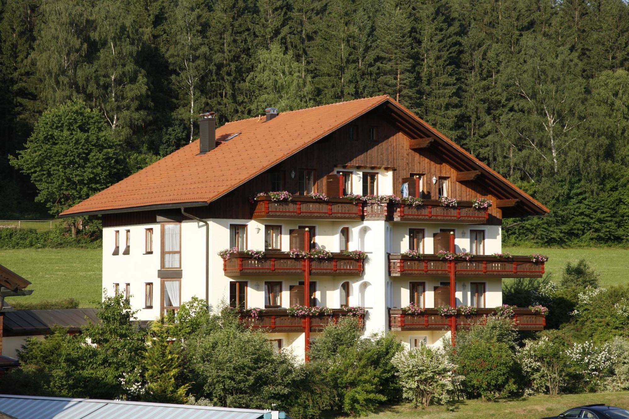 בודנמאיס Wellness- Und Vitalhotel Boehmhof מראה חיצוני תמונה